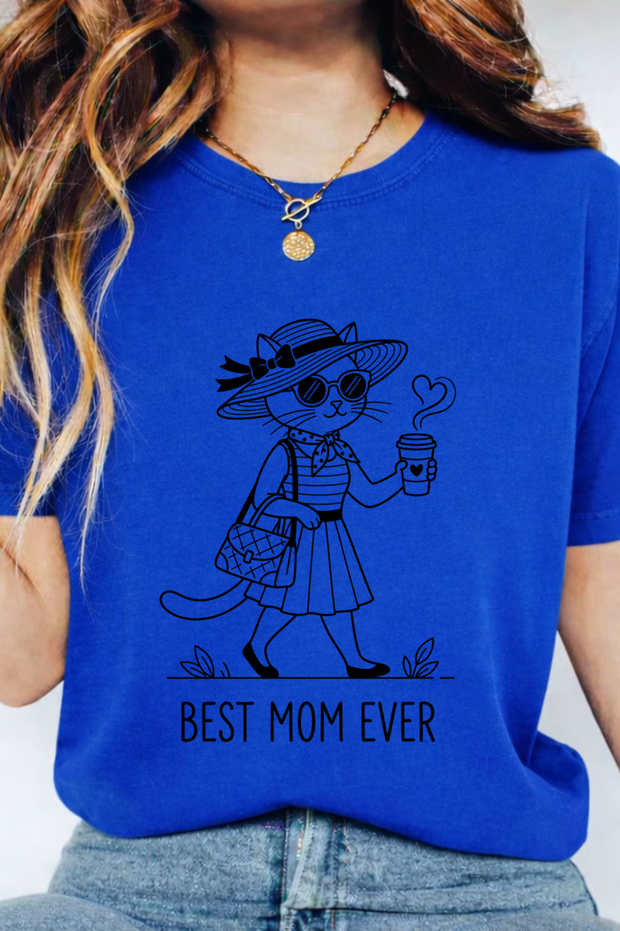 Best Mom Ever cat mom tee | Cute cat with sunglasses illustration